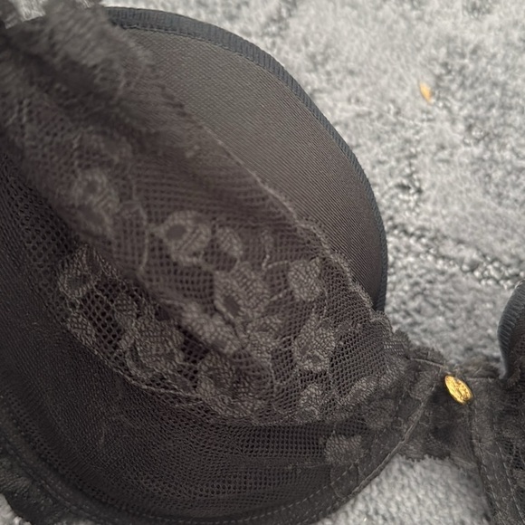 Natori 36D lace‎ underwire bra - Picture 9 of 9